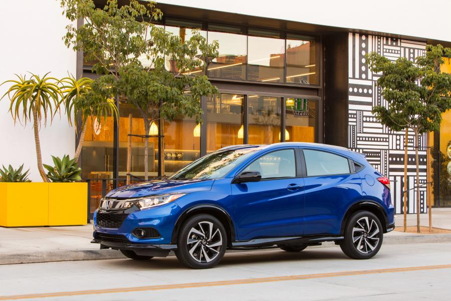  Honda HR-V Sport 2018 года  (NA) (фото 11 из 34)